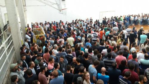 Trabalhadores (as) da CELEPAR rejeitam novamente a proposta e mantem a greve Trabalhadores (as) da CELEPAR rejeitam novamente a proposta e mantem a greve